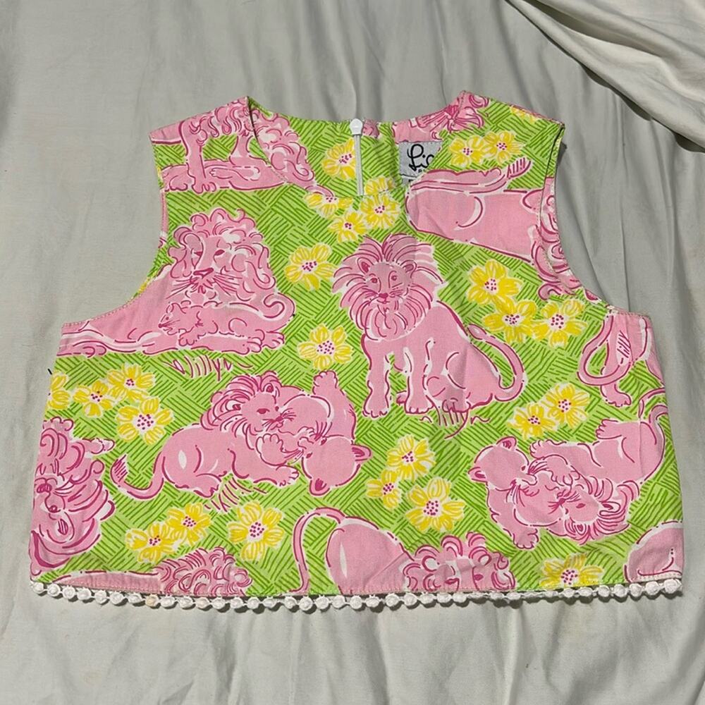 Lilly Pulitzer 5 sleeveless 💯 cotton lounging lions print top like new
